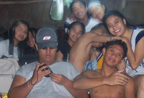 swimmingg.jpg